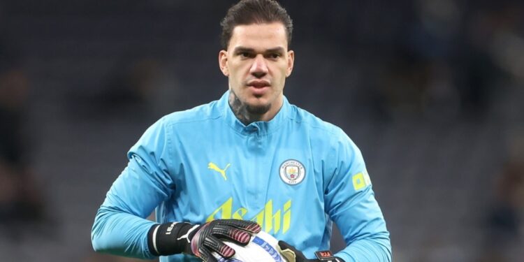 Ederson tekent bij Fenerbahçe: transfer naar Turkije voor Man City-doelman