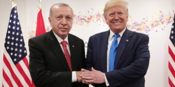 Turkije kondigt tarieven aan op Amerikaanse producten voor Trump-Dogan ontmoeting in Witte Huis