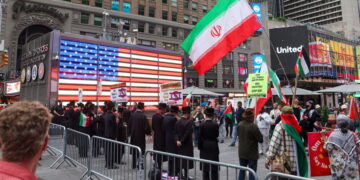 Winkelen in New York: Iraanse diplomaten op zoek naar luxe