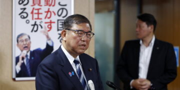 Japanse premier Isiba treedt af en kondigt dit aan via NHK.