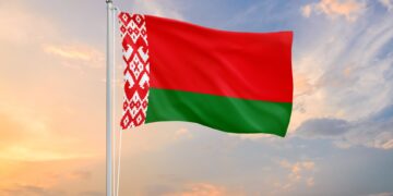 Oppositieleider negeert ballingschap in Wit-Rusland