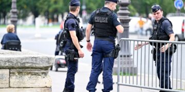 Varkenshoofden voor moskeeën in Parijs