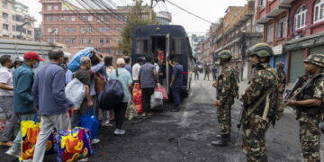 Rellen Nepal: 12.500 ontsnapte gevangenen, 51 doden.