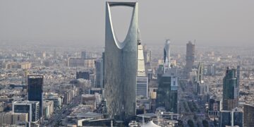 Saoedi-Arabië bevriest huurprijzen voor 5 jaar: koninklijk decreet