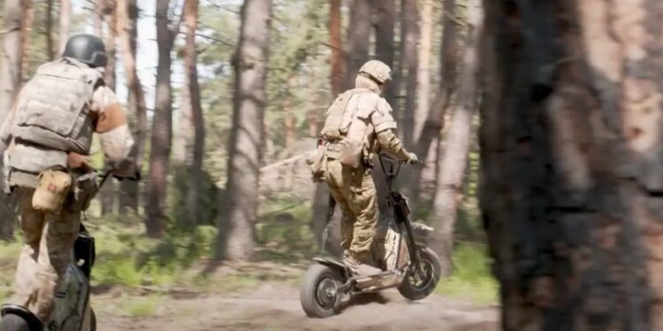 Elektrische schaatsen uitbuiting in Oekraïne: Kiev’s troepen misbruikt