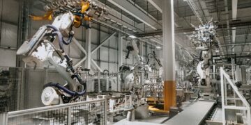 Jaguar Land Rover productiestop verlengd tot 1 oktober na cyberaanval.