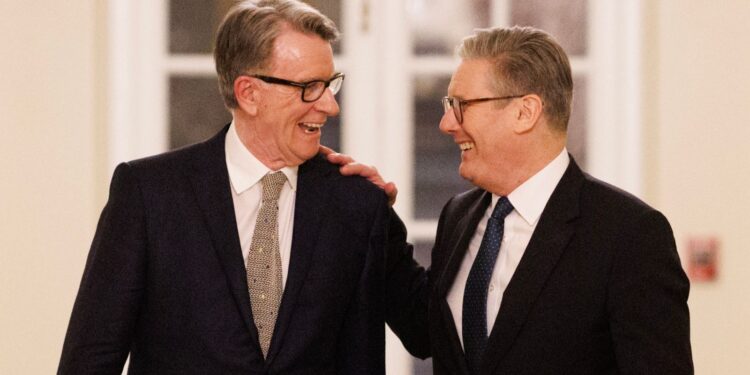 Labour MP eist antwoorden van ministerie over Mandelson-screening