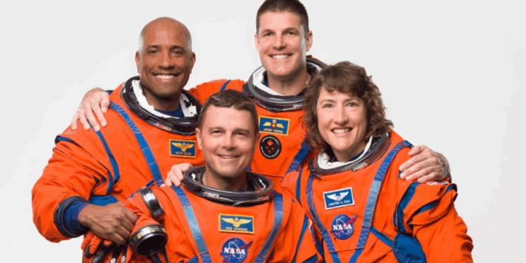 Ontmoet het NASA-team dat naar de maan wordt gestuurd na meer dan 50 jaar.
