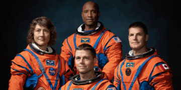 NASA wil tweede ruimtewedloop winnen met maanlancering in februari.