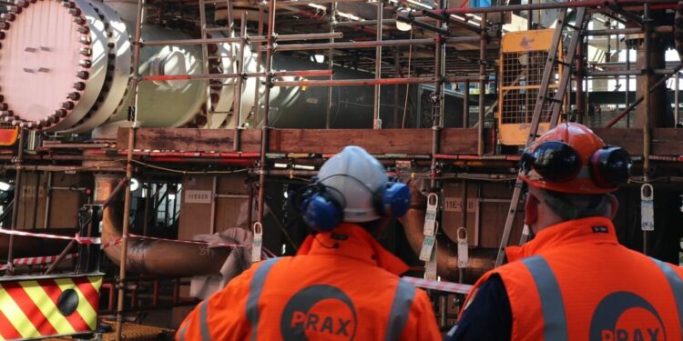 125 banen weg bij Lindsey olieraffinaderij – Ministers beschuldigd van ongevoeligheid