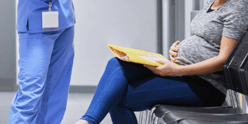 Onderzoek naar falen bij veertien NHS trusts in de verloskunde