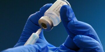 Beweringen over vaccins en kanker bij koninklijke familie veroorzaken extremisme
