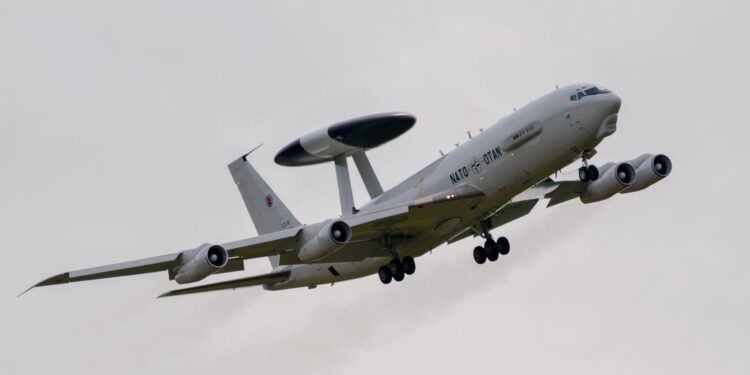 Turkije ontwikkelt AWACS-vliegtuigen in Litouwen als NAVO-maatregel tegen Russische overtredingen.