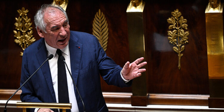 Frankrijk verdeeld: politieke partijen in Nationale Vergadering bij cruciaal kruispunt