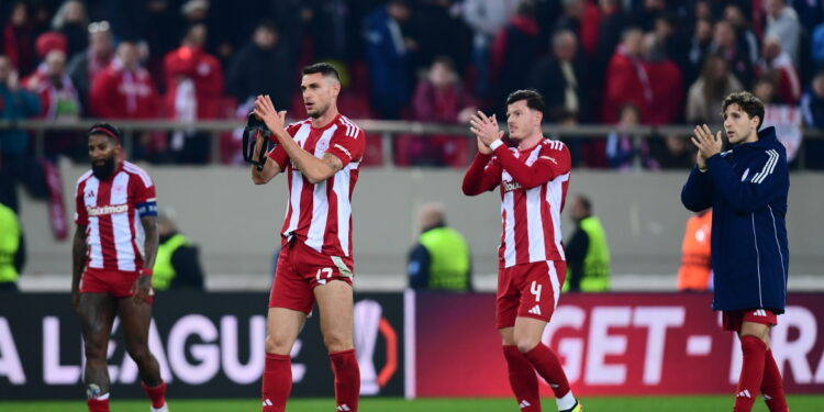 Olympiakos: Met Yaremchuk en Retsos naar wedstrijd tegen AEL