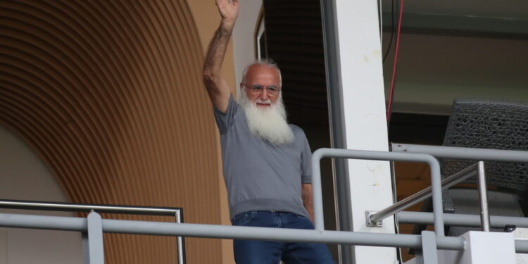 Savvidis inspireert PAOK-spelers: “Vol vertrouwen en strijdlust, ik sta aan jullie zijde”