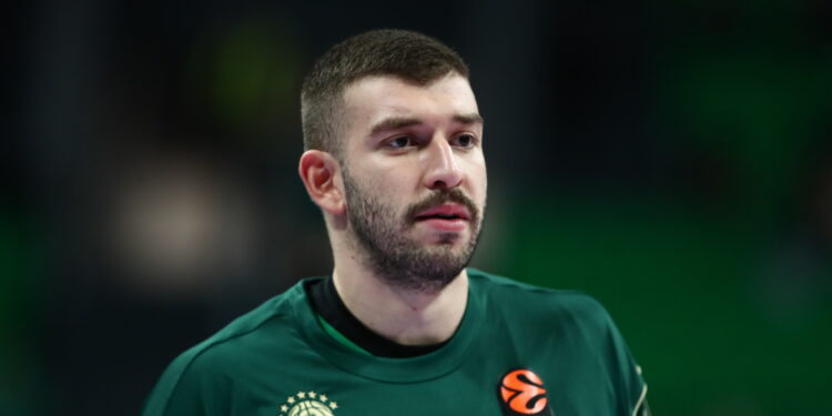 Αταμάν με παρακινεί: δίνεις όλα, δεν ανησυχώ για συμμετοχή