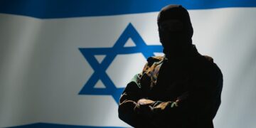 Zware straffen voor Franse spionnen ten gunste van Mossad