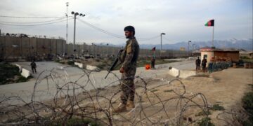 Afghanistan beschuldigt Pakistan van schenden staakt-het-vuren met beschietingen