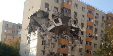 Explosie in flatgebouw Boekarest eist twee levens en verwondt 12 anderen