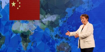 China moet binnenlandse vraag stimuleren, vastgoedsector blijft probleem.