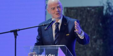 FIFA-president wil WK niet langer alleen in de zomer