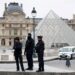 Derde verdachte gearresteerd na overval op het Louvre