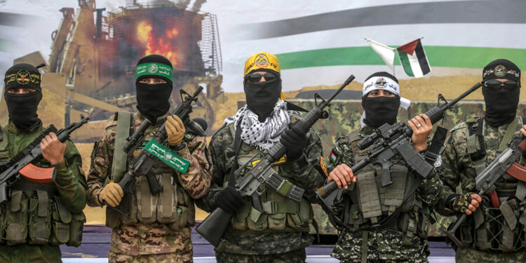 Stop bombardementen om de slagen te stoppen, smeekt Hamas aan Israël