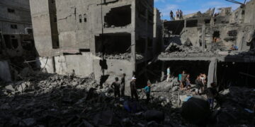 Palestijnen melden nieuwe nachtelijke aanval door Israël in Gaza met twee doden