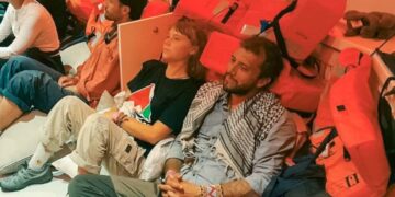 Israël ontkent beschuldigingen van deTuneugen.