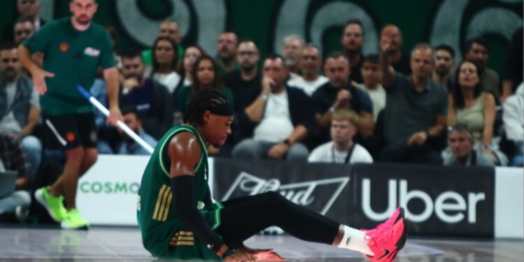Panathinaikos: Holmes mist een maand door knieblessure