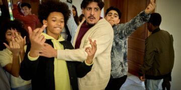 Nordin geeft chique rondleiding aan klasgenoten