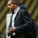 Disciplinaire vervolging van AEK voor mishandeling van Lanoue.