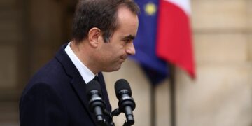 31 miljard bezuinigingen in begroting door Lekorni