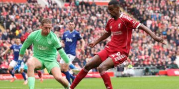 Waar te kijken naar OFI-Aris en Super League wedstrijden, plus Chelsea-Liverpool topper