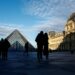 Overval in het Louvre: Juwelenroof in beroemd museum