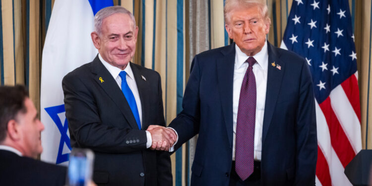 Trump geeft Netanyahu vrij spel tegen Hamas: ‘Teken voor je dood’