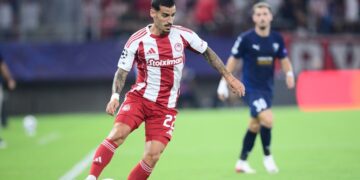 Voetbalavond: Arsenal-Olympiakos, PSG-Barcelona en Champions League wedstrijden vandaag