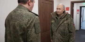 Poetin verkondigt: “Onoverwinnelijke nucleaire kruisraket in Rusland”