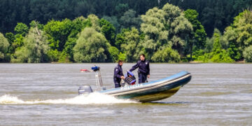 Eén dode en drie vermisten bij Donau langs Servisch-Kroatische grens