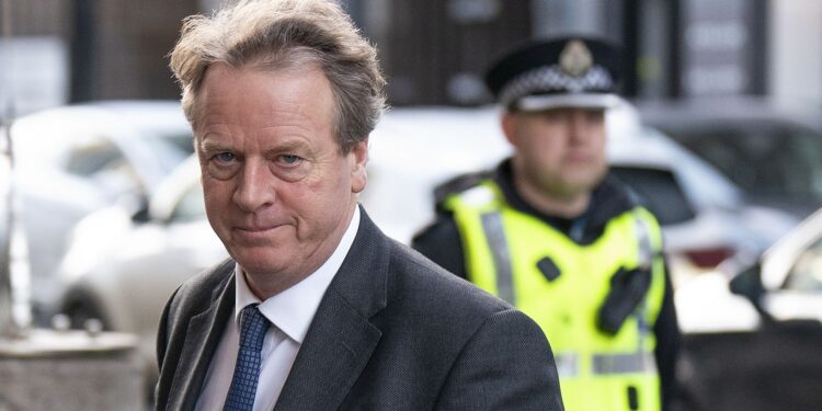 Voormalig Brits minister bekritiseert Schots beleid flesseninleveringssysteem als ‘roekeloos’