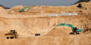 China versterkt greep op wereldwijde zeldzame-aardevoorraden vóór Trump-onderhandelingen.