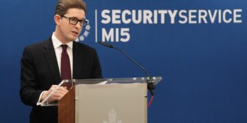 MI5 onderschept Chinese samenzwering tegen Britse veiligheid in afgelopen week.