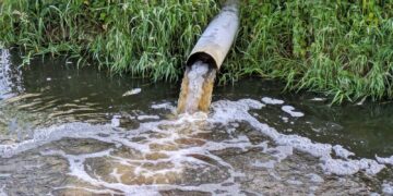 Nederlandse waterbedrijven scoren laagste milieubeoordeling ooit gemeten