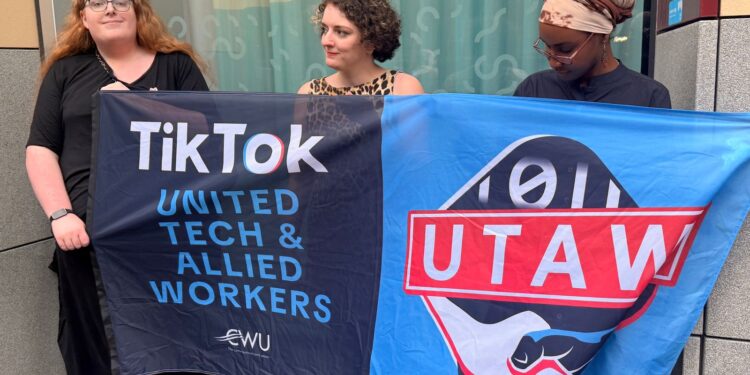 TikTok beschuldigd van terugkrabbelen op veiligheidsbeloften