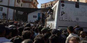 Hamas geeft gegijzeld lichaam terug onder deal met 16 anderen