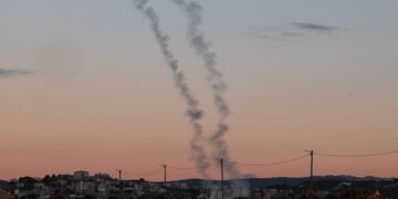 VN Veiligheidsraad roept op tot naleving staakt-het-vuren tussen Israël en Libanon