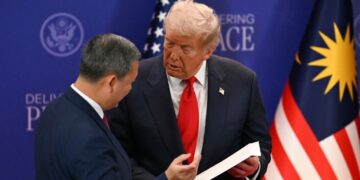 Trump bemiddelt bij vredesakkoord Cambodja en Thailand