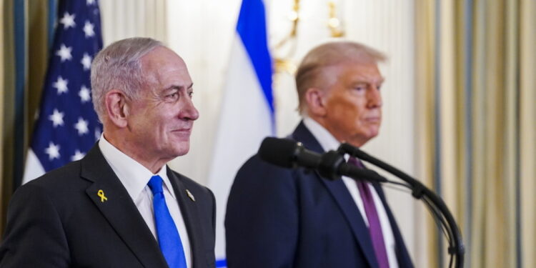 Netanyahu verdeeld door Trump’s Gaza-plan: impact op verkiezingen
