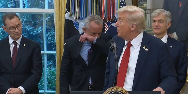 Paxlovid gevraagd: Trump en Kennedy in Covid-situatie